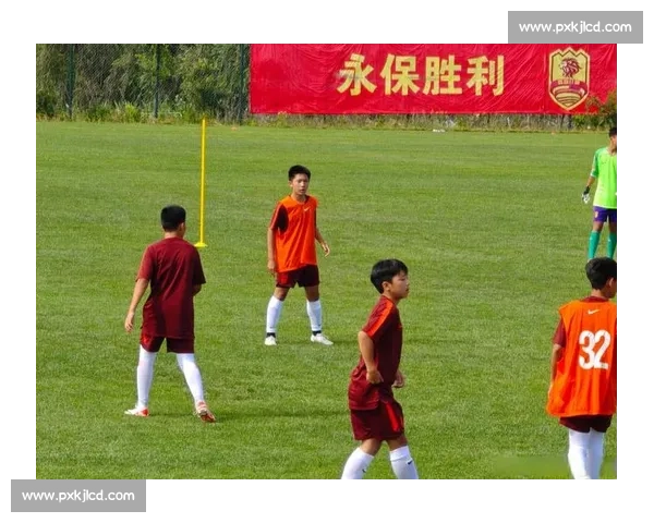 以高强度足球为核心的现代竞技训练理念与比赛节奏革新全面升级